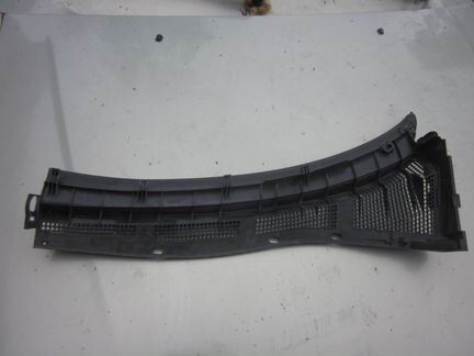 Mazda 3 BK панель дворников жабо