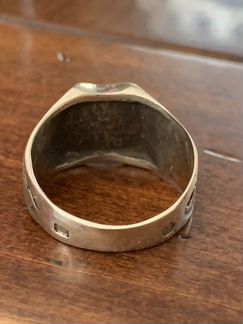 Серебряное кольцо с железным крестом
