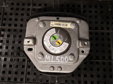 Подушка в руль ML164 GL164 A1644600098