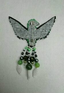 Брошь из бисера 