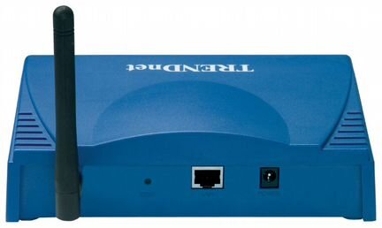 Точки доступа Trendnet TEW-450APB и D-Link DIR-300