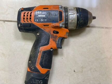 Шуруповерт AEG BS 12