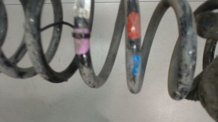 Пружина подвески левая задняя Hyundai i30, 2013