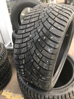 285/45R21 113H Pirelli Scorpion lce Zero 2 RunFlat