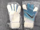 Вратарские перчатки Nike Vapor Grip3
