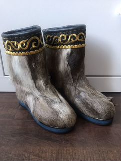 Натуральные унты