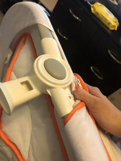 Электрокачели Nuovita Casseta б/у