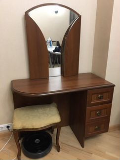 Трюмо трельяж зеркало туалетный столик