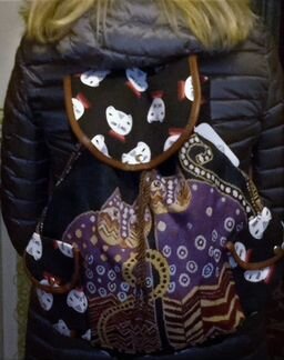 Рюкзак женский кошки фиолетовый черный 40x38x16см