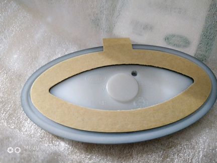 Эмблема Land Rover Range Rover