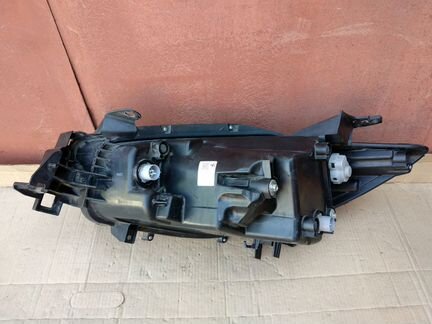 Фара Mazda CX-5 LED правая 2 линзы оригинал