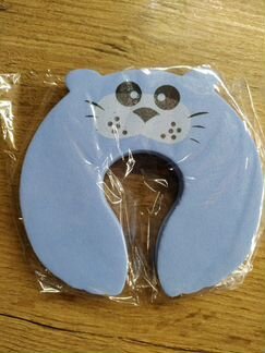 Блокиратор (фиксатор ) дверей от детей