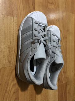 Новые кроссовки рр 33 super star