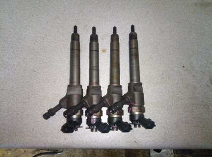 Форсунка топливная 0445110249 Форд