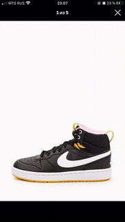 Nike court borough MID 2 boost