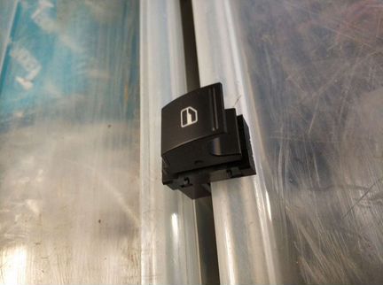 Кнопка стеклоподъёмника VW Туарег 2003-2010 год