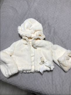 Коротенькая декоративная меховая балеро