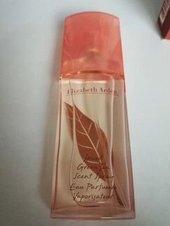 Парфюм Elizabeth Arden 