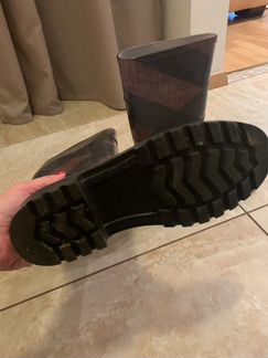 Сапоги резиновые Burberry 39 размер новые