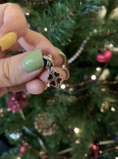 Шарм-подвеска клевер Пандора