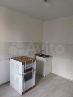 1-к квартира, 40 м², 8/14 эт.