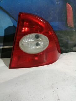 Ford Focus 2 2005-2011 фонарь правый седан