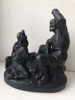 Балда и чёрт играют в карты. Силумин. скульптура