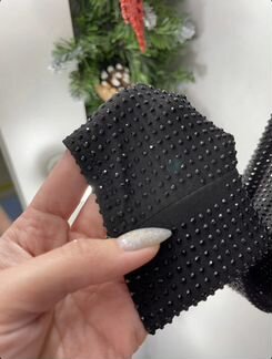 Платье коктейльное со стразами новое