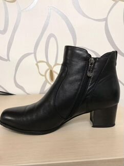 Ботинки женские