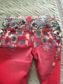 Джинсы от Roberto Cavalli