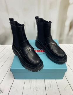 Зимние ботинки женские