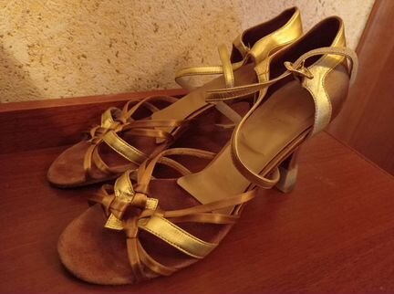 Туфли для бальных танцев латина
