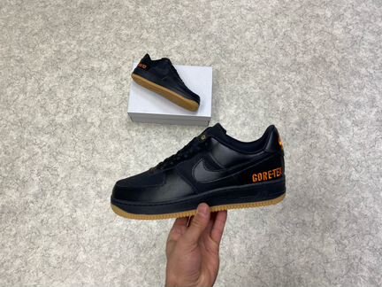 Кроссовки Nike