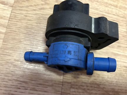 Клапан регенерации топливных паров Mercedes