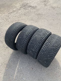 255/45R18 Michilin X-ICE north 4