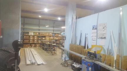 Производственное помещение, 250 м²