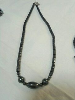 Набор украшений из гематита