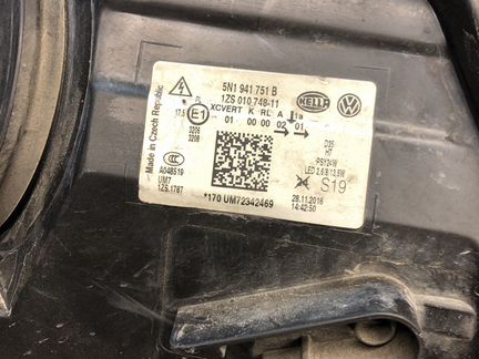 Фара левая tiguan 2013