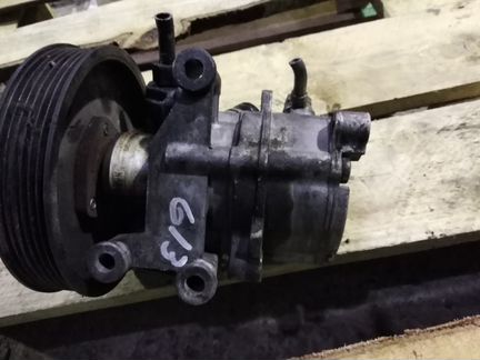 Насос гидроусилителя гур на Мерседес A0024669201