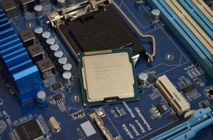 Intel Xeon E3-1270 v2 (i7 3770k) LGA1155