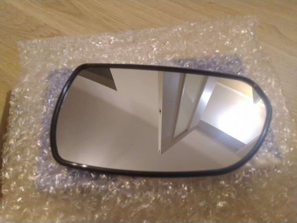 Зеркальный элемент левый для Hyundai Elantra XD (2