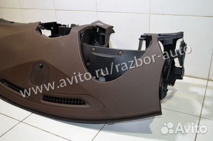 Торпедо / Панель приборов Cadillac SRX 2010+