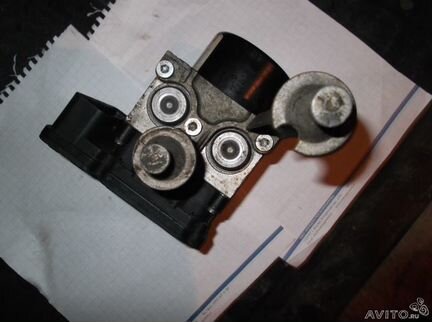Блок ABS для Chrysler 300C 2.7