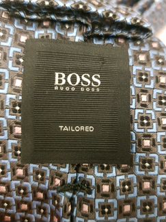Галстуки Zilli, Hugo Boss, Salvatore Ferragamo, To