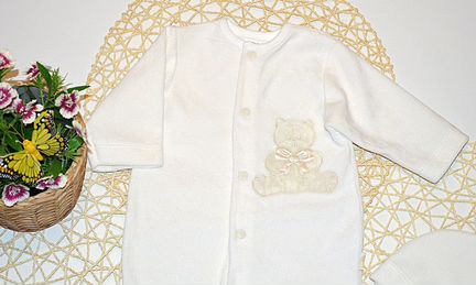 Комбинезон с шапочкой новый