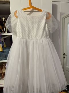 Платье праздничное пышное