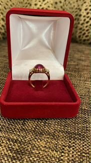 Купить золотое кольцо с рубином и бриллиантами