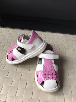 Босоножки 21р