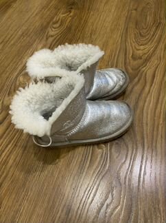 Ugg для девочки 32