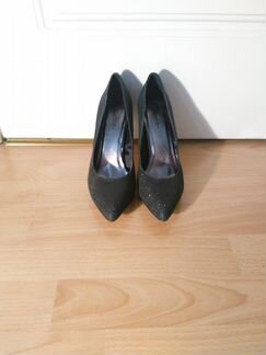 Продаю туфли